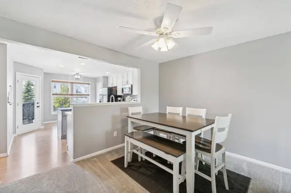 5166 Fairpoint DR N, Hugo, MN 55038