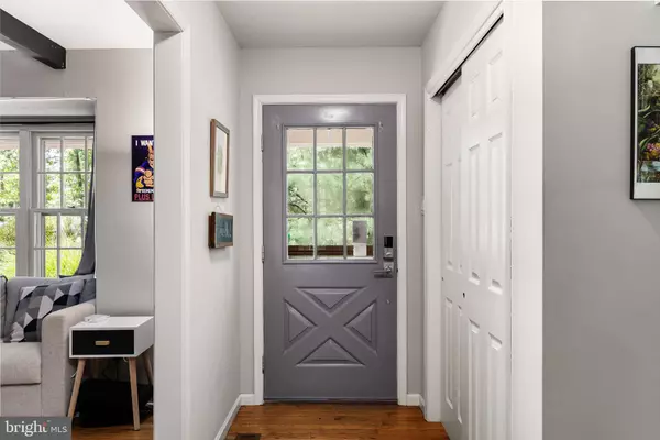 3 VILLAGE CT, Medford, NJ 08055