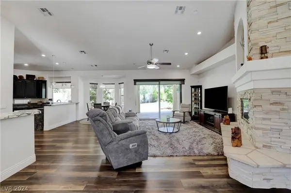 7876 Aspect Way, Las Vegas, NV 89149