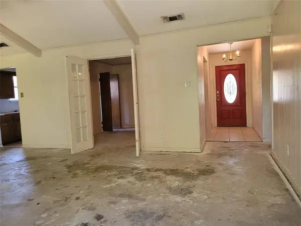 427 N Alexander Avenue, Duncanville, TX 75116