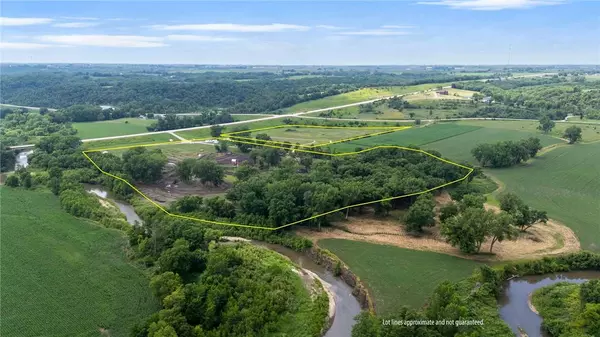 2430 Highway 169 Highway, Winterset, IA 50273