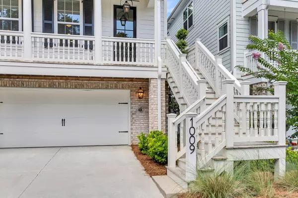 1009 Avenue Of Oaks, Charleston, SC 29407