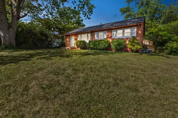 133 Rugby RD, Lexington, KY 40504