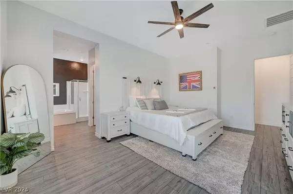 65 Reverie Heights Avenue, Henderson, NV 89011