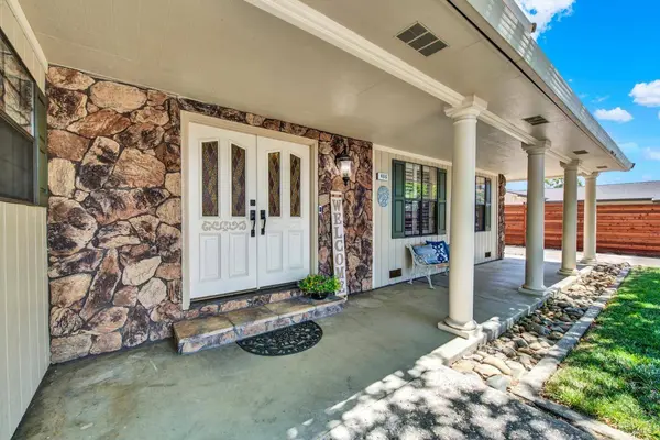 406 Avalon WAY, Suisun City, CA 94585