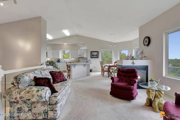 2150 Glacier ST, Anchorage, AK 99508