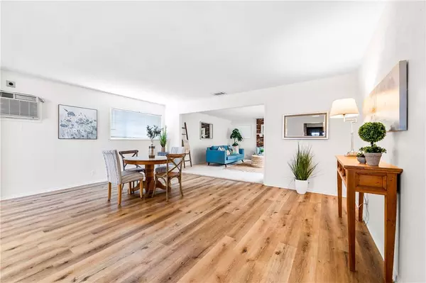 6136 E Rosebay ST, Long Beach, CA 90808