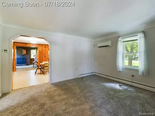 3461 Longview Avenue, Rochester Hills, MI 48307