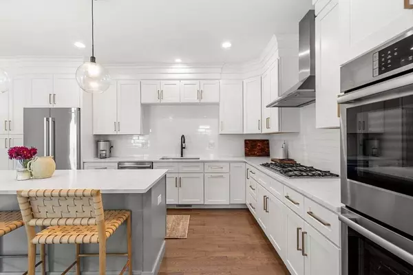 32 Cutter Ln #32, Amesbury, MA 01913