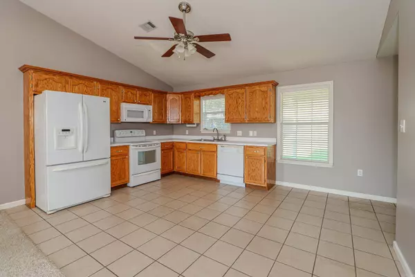 1902 S 10TH Street, Paragould, AR 72450