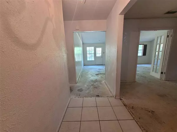 427 N Alexander Avenue, Duncanville, TX 75116