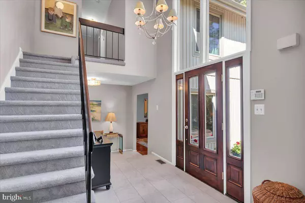 7 LEXTON RUN, Voorhees, NJ 08043