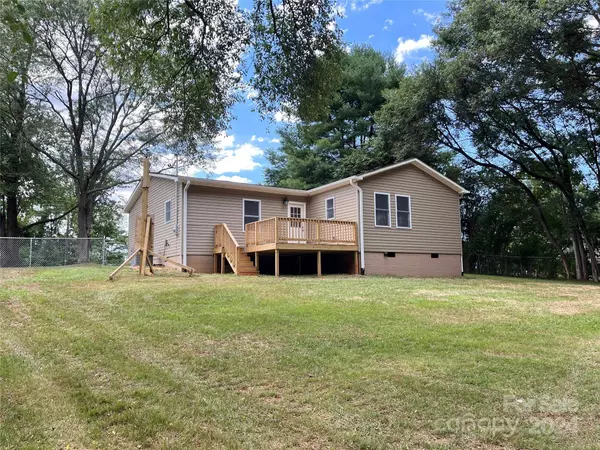 2259 6th ST, Hickory, NC 28602