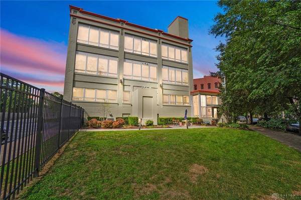 207 E 6th Street #204, Dayton, OH 45402