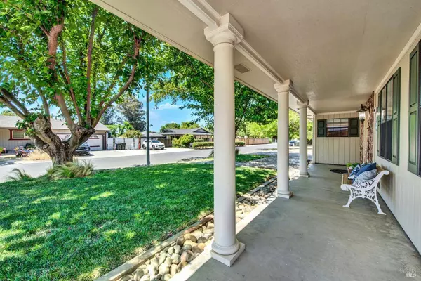 406 Avalon WAY, Suisun City, CA 94585