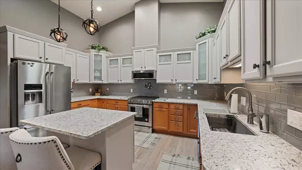 W4923 Battlestone Station Rd, Shelby, WI 54601