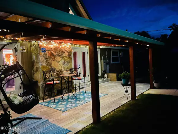 18361 NE Roy Golden RD, Blountstown, FL 32424