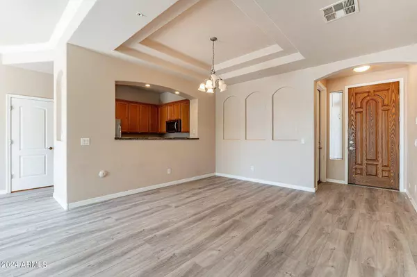 3850 E McDowell Road #114, Phoenix, AZ 85008