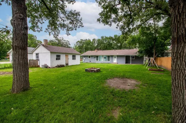 1105 Broadway AVE S, Sauk Rapids, MN 56379