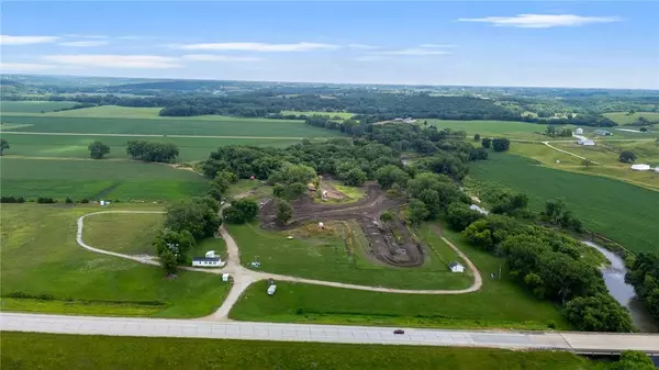 2430 Highway 169 Highway, Winterset, IA 50273