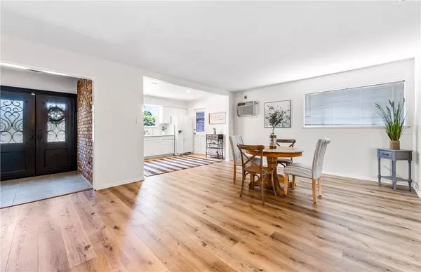 6136 E Rosebay ST, Long Beach, CA 90808