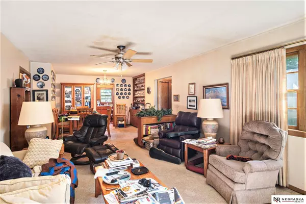 5204 Ida Street, Omaha, NE 68152