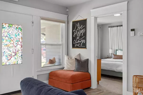 2420 San Emidio Street, Bakersfield, CA 93304