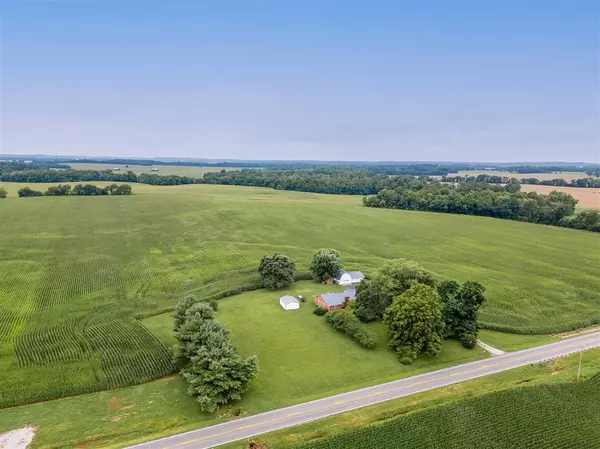 8394 Clarksville Road, Russellville, KY 42276