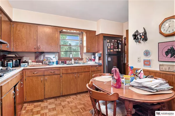 5204 Ida Street, Omaha, NE 68152