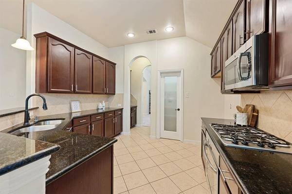 1705 Grand Meadows Drive, Keller, TX 76248