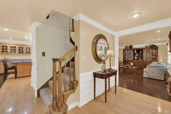 406 Avalon WAY, Suisun City, CA 94585