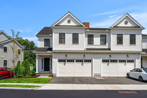 32 Cutter Ln #32, Amesbury, MA 01913