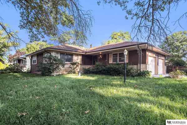 5204 Ida Street, Omaha, NE 68152