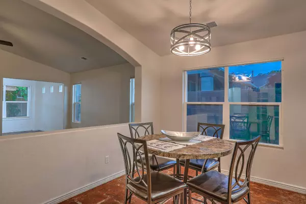 10212 Calle Hermosa PL NW, Albuquerque, NM 87114