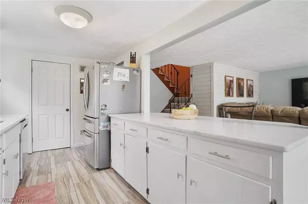 32299 Hostetter RD, Hanoverton, OH 44423