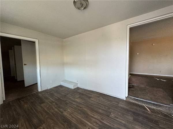 4425 Isabella Avenue, Las Vegas, NV 89110