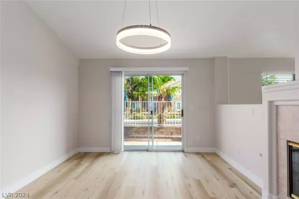 10041 Oak Creek Canyon Avenue, Las Vegas, NV 89147