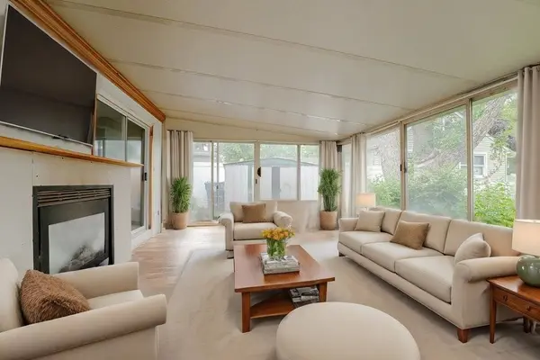 1585 Wood ST, Crete, IL 60417