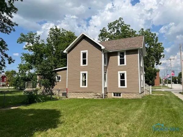 23008 Defiance PIKE, Custar, OH 43511