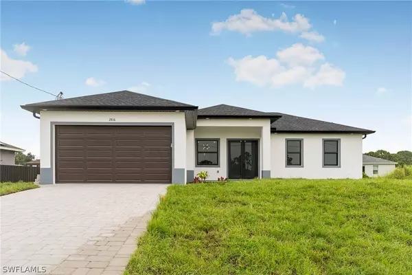 2816 18th ST SW, Lehigh Acres, FL 33976