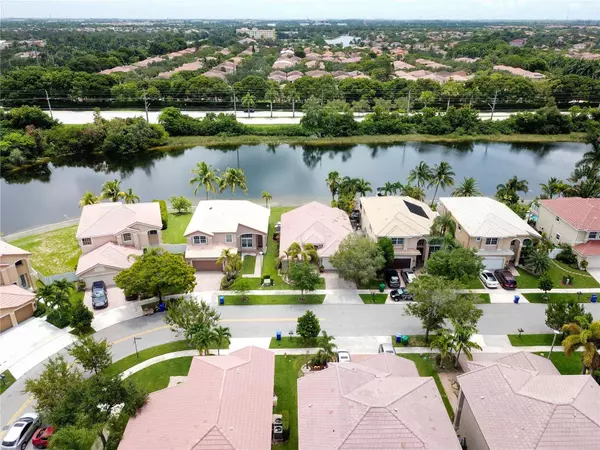 3319 SW 173RD TER, Miramar, FL 33029