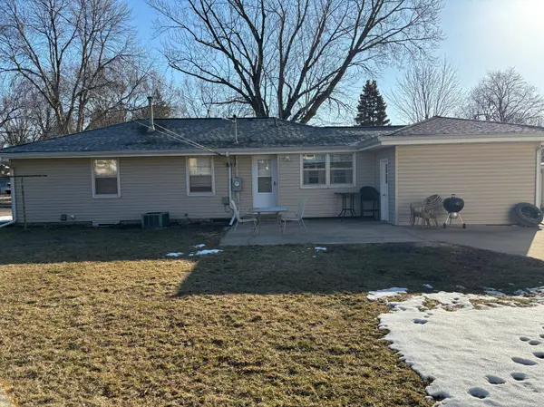 9124 Emerson AVE S, Bloomington, MN 55420