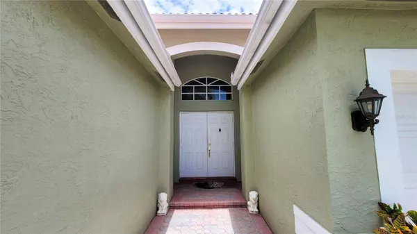 3319 SW 173RD TER, Miramar, FL 33029