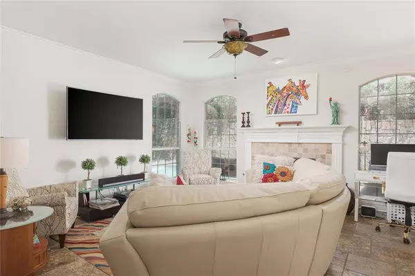 9839 Cliffside Drive, Irving, TX 75063