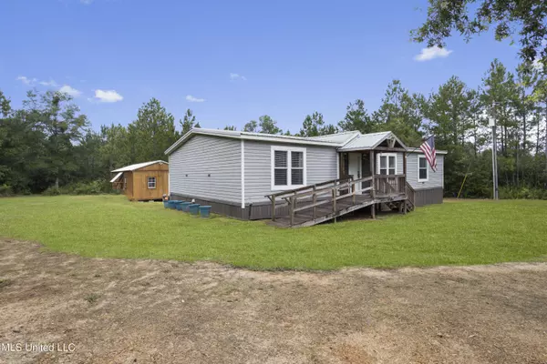 21257 Highway 603, Kiln, MS 39556