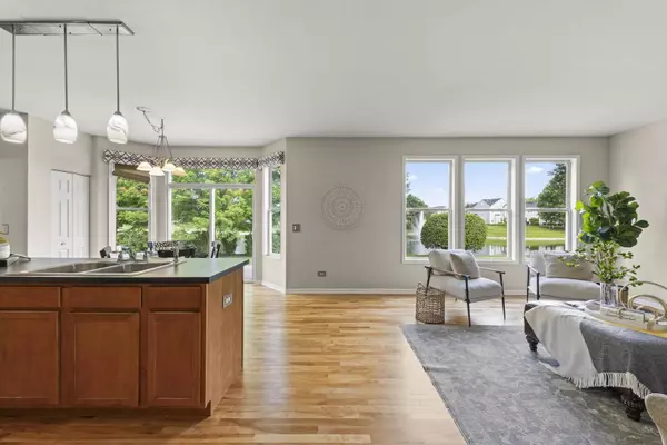 1310 Broadlawn Drive, Plainfield, IL 60586