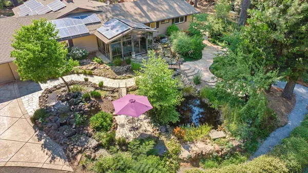 13757 Seven Cedars DR, Grass Valley, CA 95945