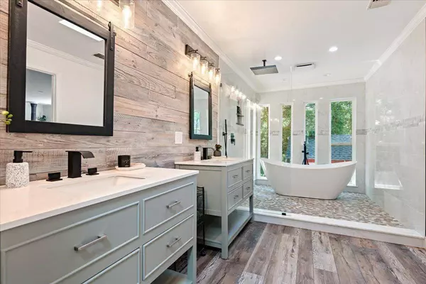 13757 Seven Cedars DR, Grass Valley, CA 95945