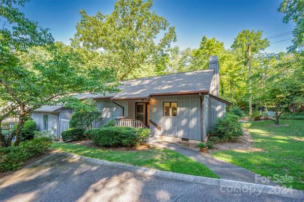 335 Melrose AVE #104, Tryon, NC 28782
