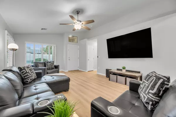 20007 N 20th Way, Phoenix, AZ 85024-1274